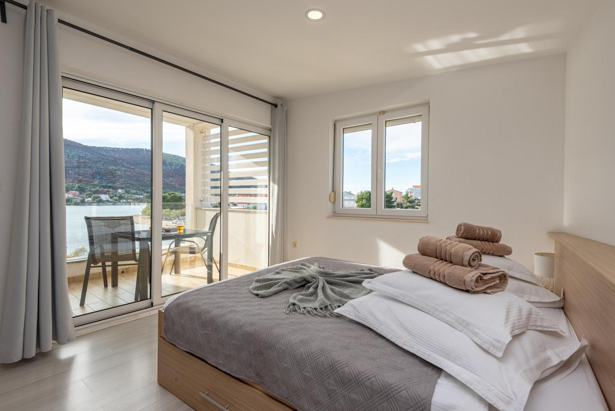 Apartments Holidays Roko Grebaštica Eksteriør billede