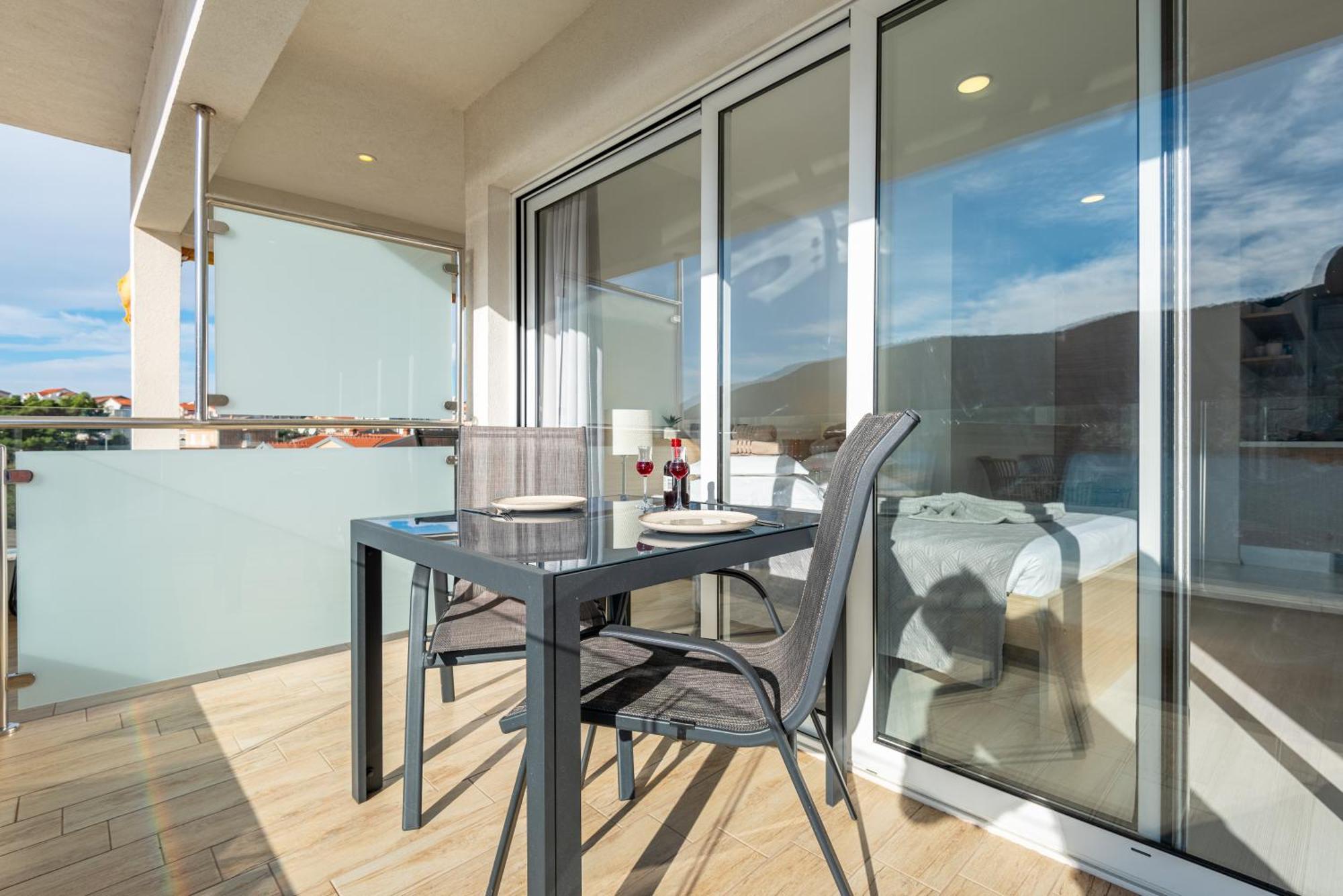 Apartments Holidays Roko Grebaštica Værelse billede